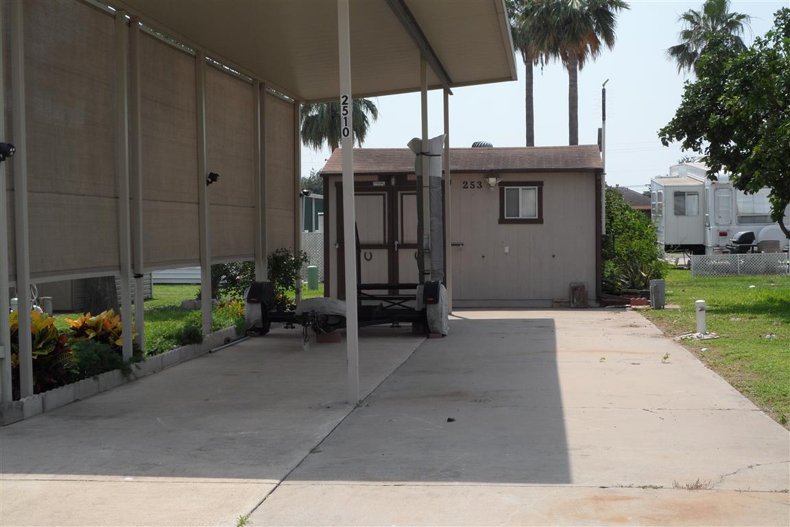 Lot 253